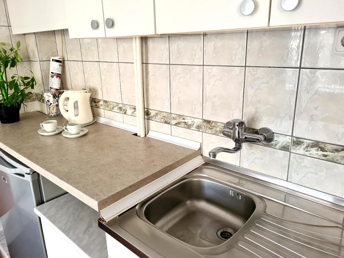Mika Square Apartment Skopje Luaran gambar